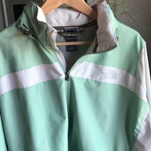 The North Face Women’s Hooded Jacket